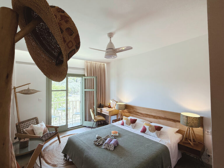 11 dafini Zimmer im Zimmer mit Dekodetails