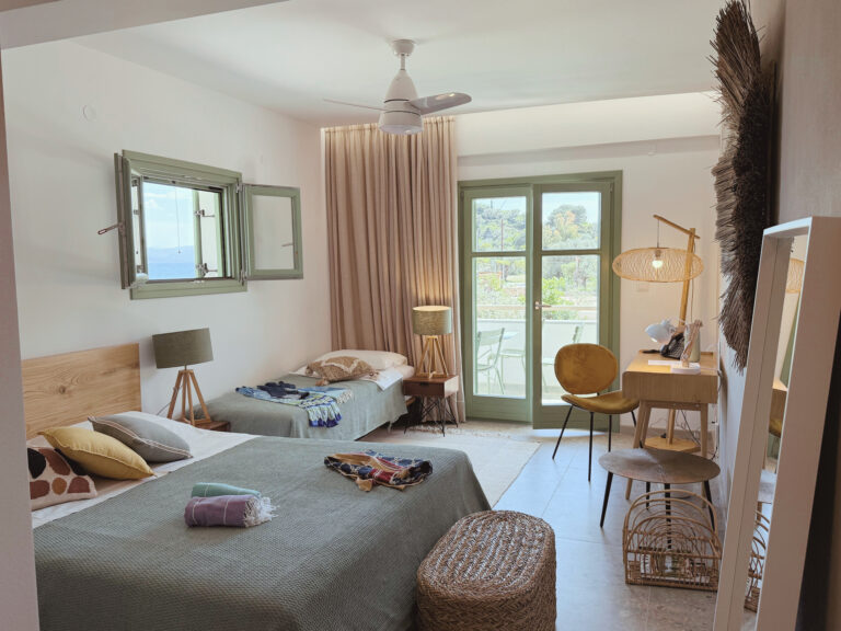 14 room with balcony and window mirrow decor greece bedroom for 3